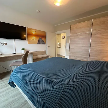 Apartment 5
