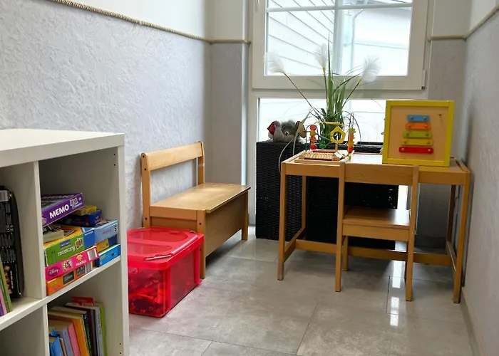 Διαμέρισμα 5 *